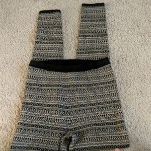 Warm, thick, printed leggings